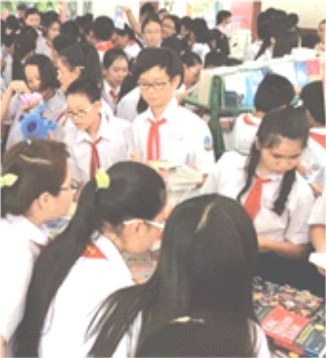 黃文樹中學舉辦2017年校園書展。
