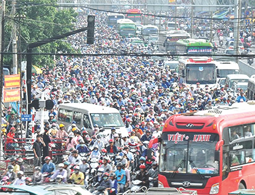 本市交通堵塞情況日趨嚴重。