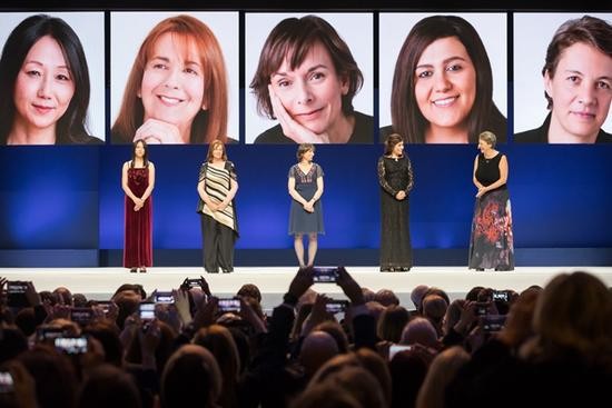 第19屆歐萊雅－聯合國教科文組織“世界傑出女科學家成就獎”授予５位傑出女科學家。