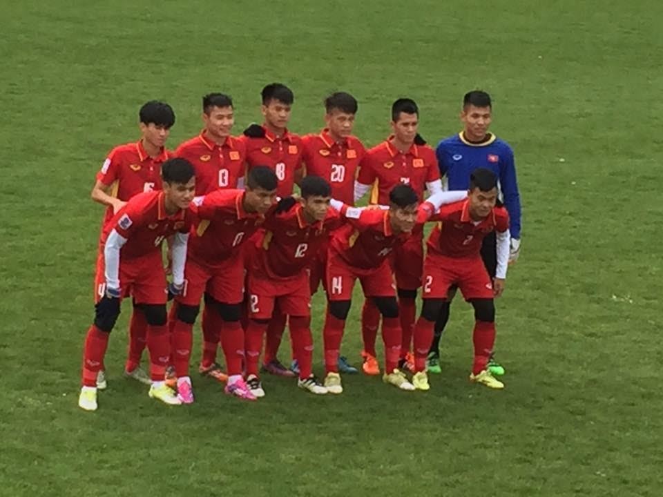 越南U20隊球員。