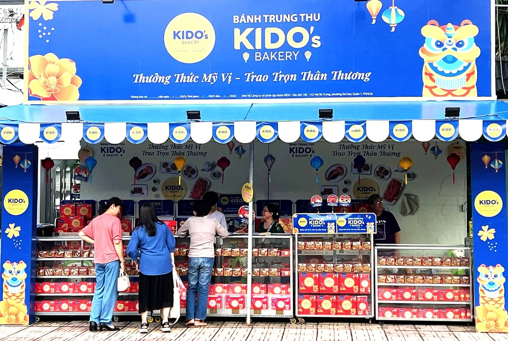 Bánh Trung thu KIDO’s Bakery ‘cháy hàng’ sau gần 2 tháng mở bán