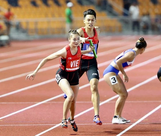 Đội tiếp sức hỗn hợp 4x400m của Việt Nam đang là đương kim vô địch SEA Games. Ảnh: DŨNG PHƯƠNG