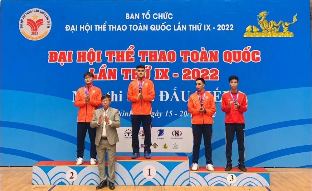 Vũ Thành An đã giành HCV nội dung kiếm chém cá nhân nam tại Đại hội thể thao toàn quốc lần 9-2022 cuối năm ngoái. Ảnh: VNF