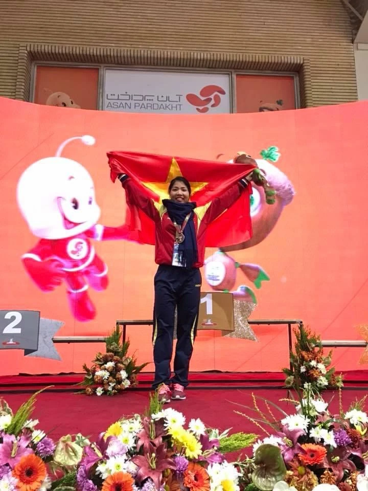 Bùi Thị Thu Thảo từng giành HCV tại giải vô địch điền kinh châu Á trong nhà năm 2018. Ảnh: TH.THẢO