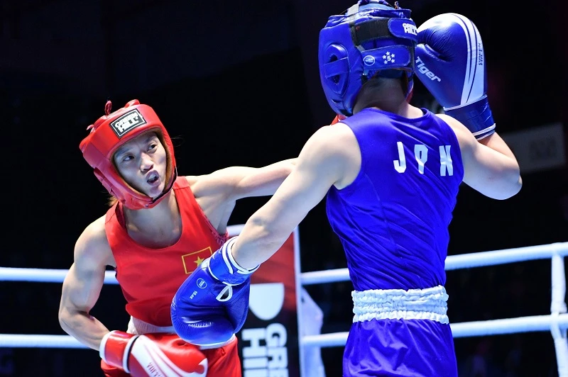 Nguyễn Thị Tâm (đỏ) có thể không dự SEA Games 32 do môn boxing nữ giới hạn số nội dung và giới hạn số lượng đăng kí. Ảnh: ASBC