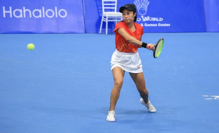 Tay vợt Savanna Lý Nguyễn là thành viên đội tuyển quần vợt Việt Nam thi đấu SEA Games 32 tới đây. Ảnh: NHẬT ANH