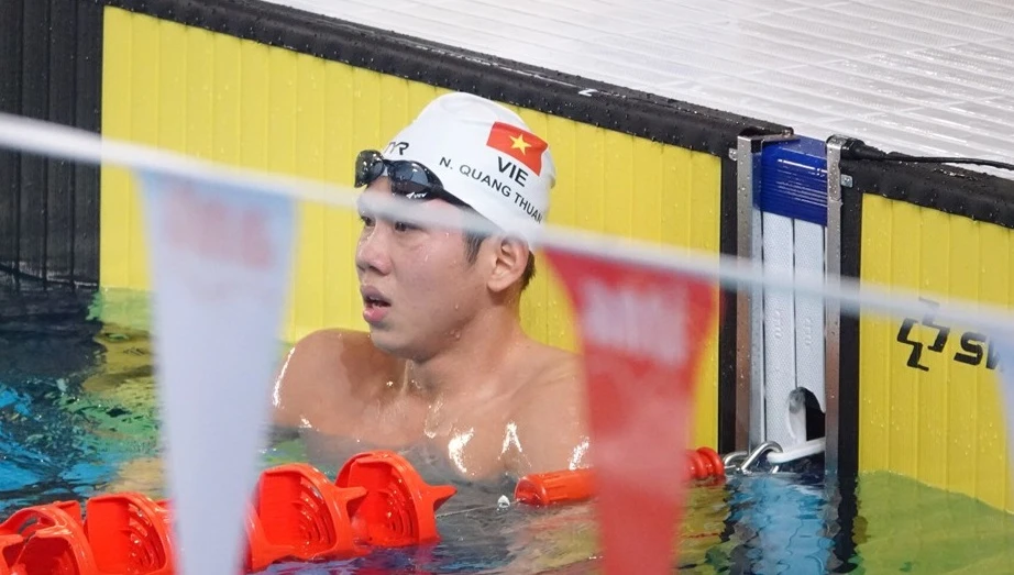 Quang Thuấn đang thi đấu tốt tại giải bơi vô địch nhóm tuổi Đông Nam Á 2023 ở Indonesia. Ảnh: N.ĐĂNG