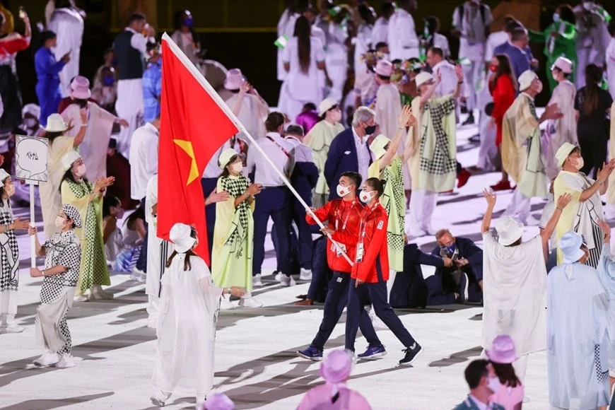 Tại ASIAD 19-2022, dự kiến có hai người tham gia cầm cờ trong lễ khai mạc tương tự như ở Olympic năm 2020. Ảnh: G.I