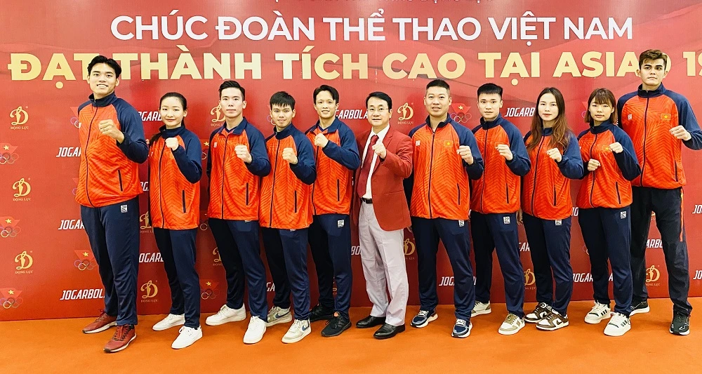 Tuyển karate Việt Nam quyết tâm thi đấu tại ASIAD 19. Ảnh: MINH MINH