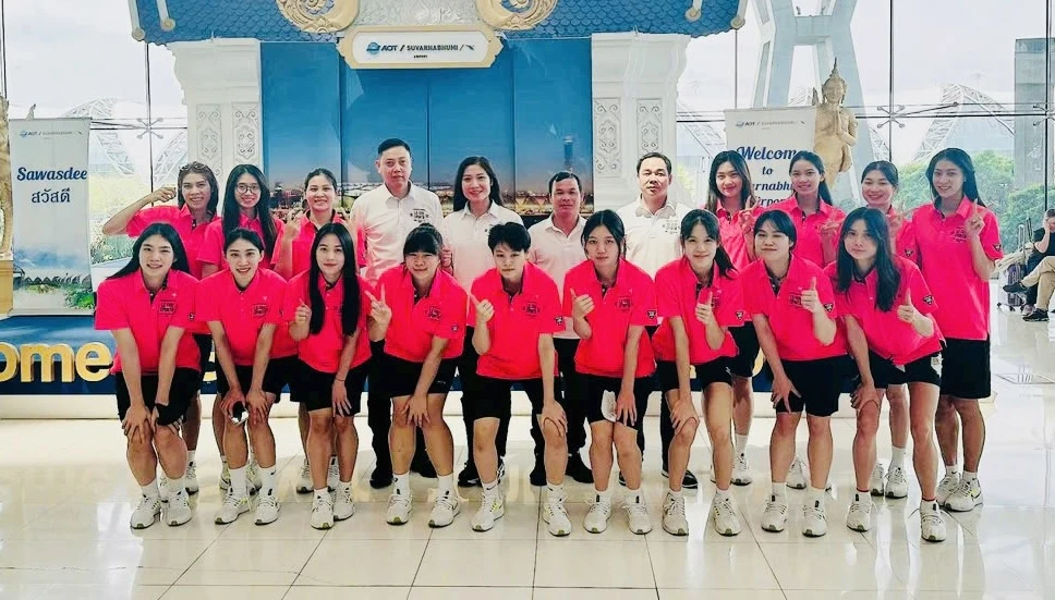 Thầy trò HLV Phạm Minh Dũng đã có mặt tại Thái Lan trong ngày 16-10 để tập huấn chuẩn bị cho vòng hai giải vô địch quốc gia 2023. Ảnh: BTLTT