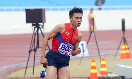 Lê Ngọc Phúc trở lại giải điền kinh vô địch quốc gia 2023 sau khi hết án cấm doping. Ảnh: BHT