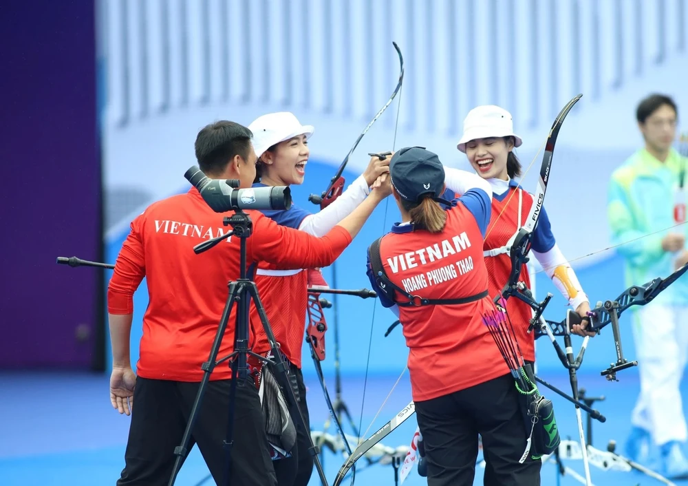 Bắn cung Việt Nam sẽ phải tích cực chuẩn bị chuyên môn hơn nữa để hiện thực giành được suất Olympic năm 2024. Ảnh: LƯỢNG LƯỢNG