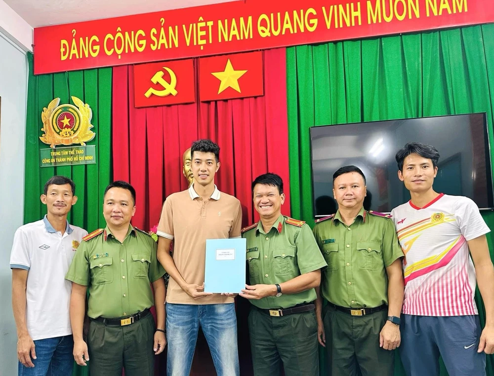Phạm Thái Hưng đã gia nhập đội nam Công an TPHCM. Ảnh: THÁI HƯNG