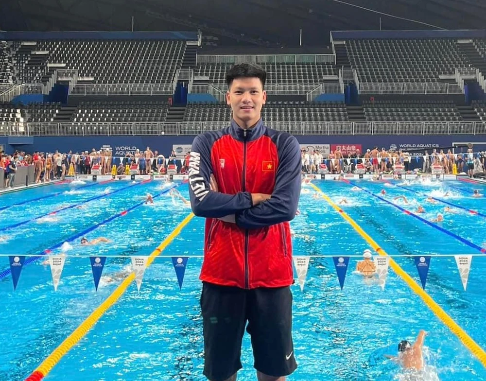 Tuyển thủ Ngô Đình Chuyền đã thi đấu cự ly 200m tự do ở giải bơi vô địch thế giới 2024. Ảnh: ĐÌNH CHUYỀN