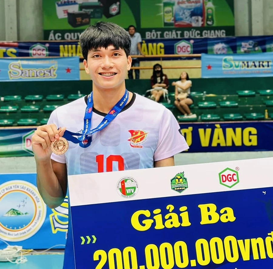 Tuyển thủ Thái Lan Kittithad Nuwaddee tới Việt Nam tiếp tục thi đấu giải vô địch quốc gia 2024. Ảnh: MINH MINH