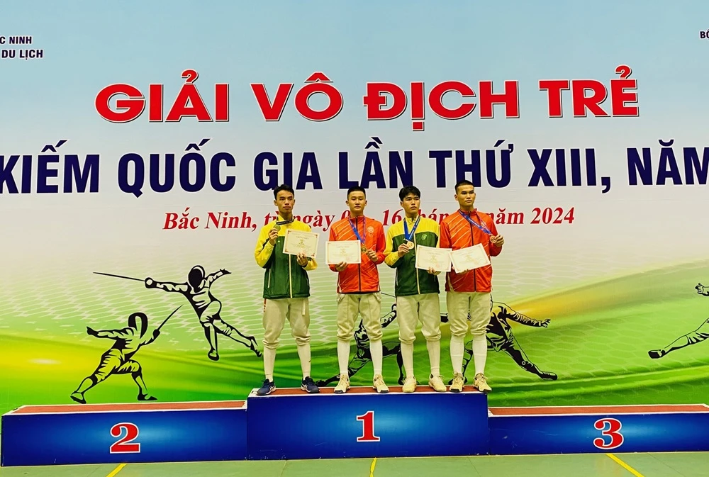 Các gương mặt trẻ của đấu kiếm Việt Nam đã thi đấu ở Bắc Ninh vừa qua. Ảnh: MINH MINH