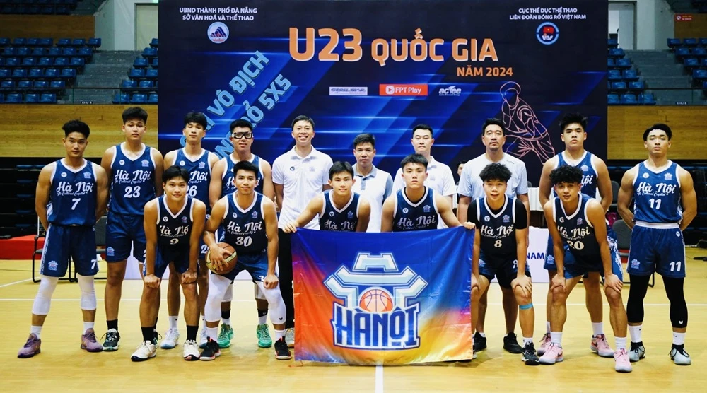 Bóng rổ nam Hà Nội đã có chiến thắng để vô địch giải U23 năm nay. Ảnh: VBF