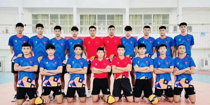 Cầu thủ trẻ của bóng chuyền nam Việt Nam đã sẵn sàng cho trận quyết định gặp đội trẻ Campuchia. Ảnh: VFV