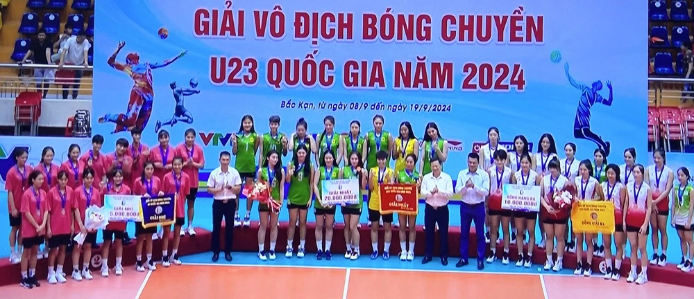 Đội nữ U23 VTV Bình Điền Long An vô địch giải năm nay. Ảnh: MINH MINH