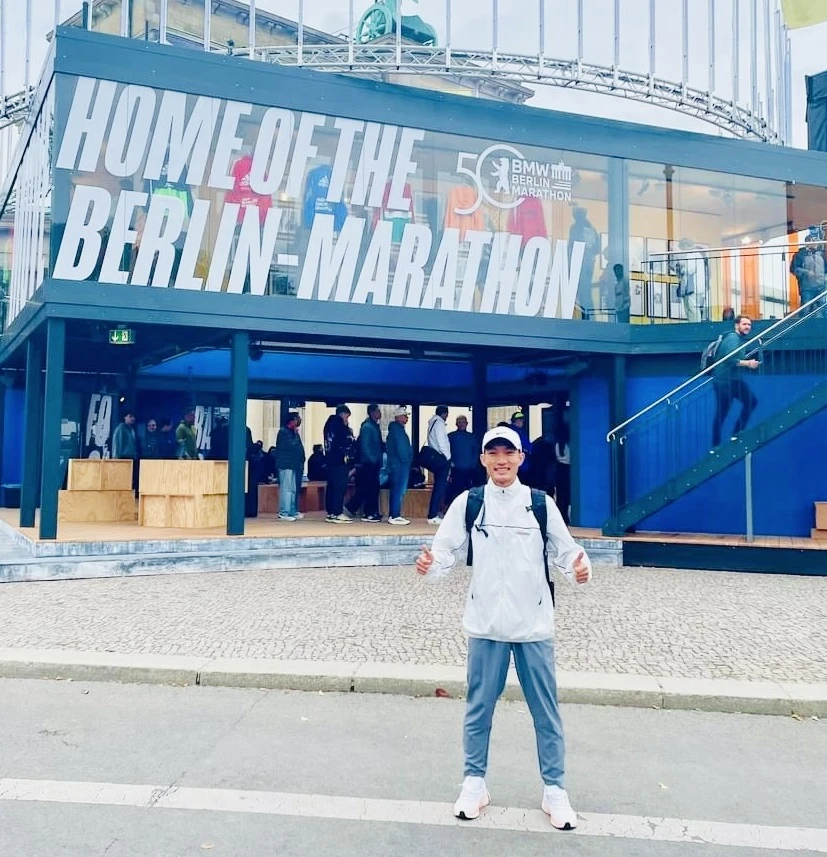 Hoàng Nguyên Thanh đã có mặt tại Đức để chuẩn bị cho cuộc thi đấu Berlin Marathon 2024. Ảnh: NG.THANH