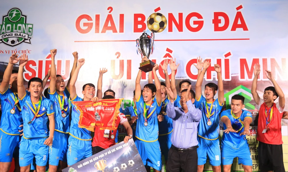 Niềm vui chiến thắng của đội Đăng Khang Land