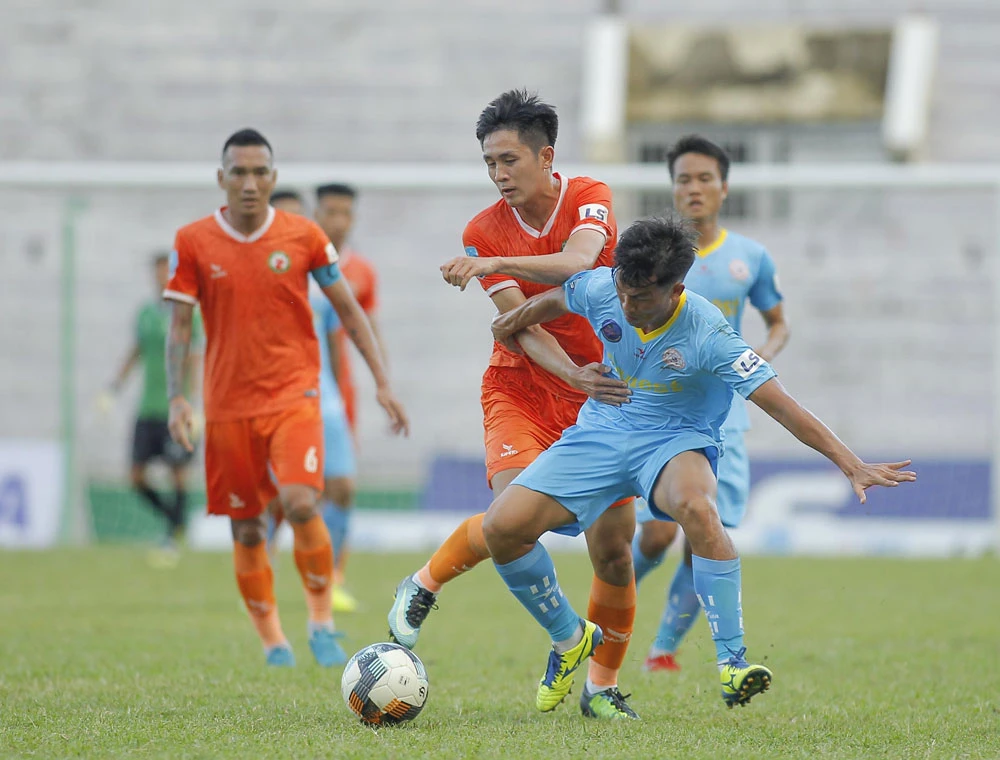 Bình Định và Khánh Hòa cùng thi đấu trên sân nhà ở lượt trận đầu tiên của lượt về