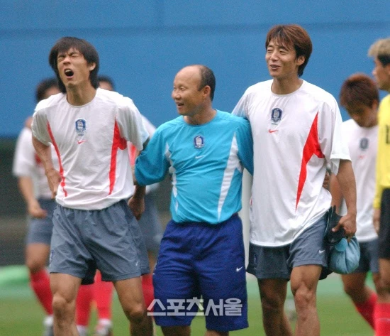 Thầy trò HLV Park Hang-seo có thể gặp Hàn Quốc ở vòng loại thứ 3.