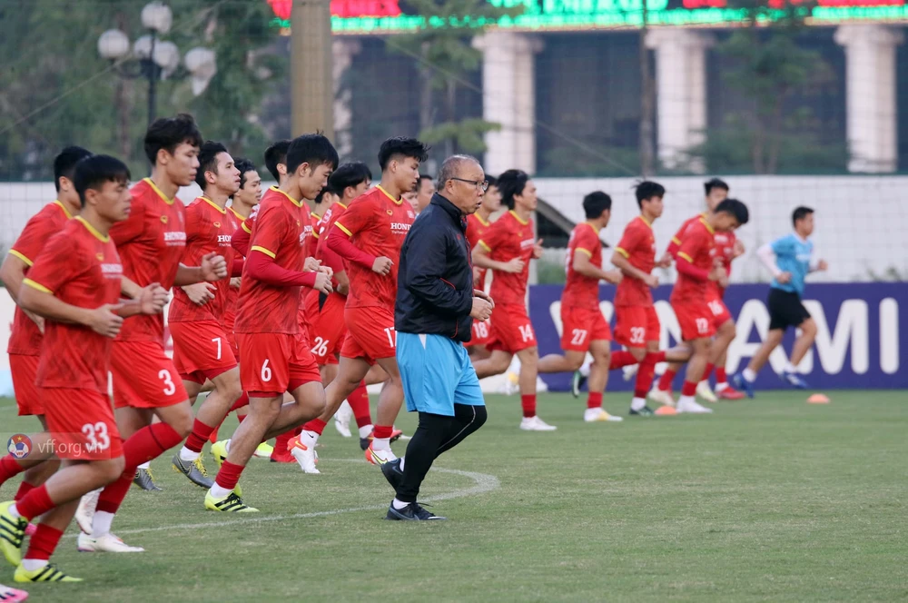 HLV Park Hang-seo đưa đội hình mạnh nhất sang Singapore để bảo vệ ngôi số 1 AFF Cup