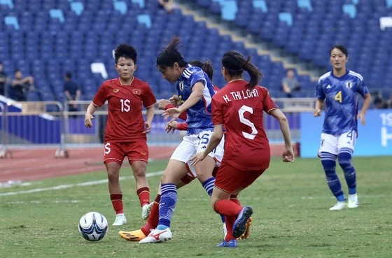 Cuộc so tài giữa đội tuyển nữ Việt Nam và Nhật Bản tại ASIAD 19 vừa qua