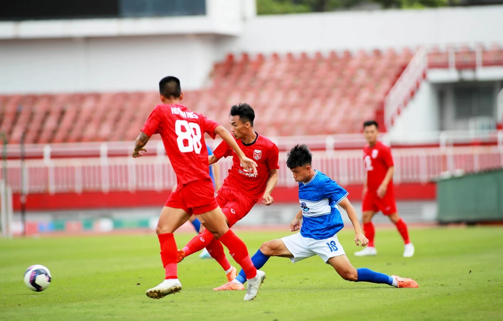 Định Hướng Phú Nhuận và Đại học Văn Hiến chia điểm sau trận hòa 0-0
