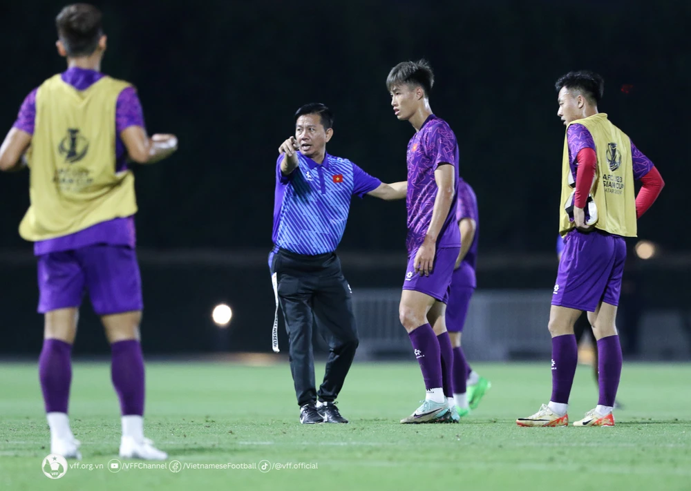 HLV Hoàng Anh Tuấn sẽ chọn ra 23 niềm hy vọng của U23 Việt Nam vào ngày 15-4