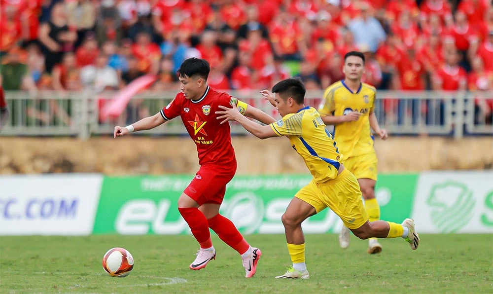 Phi Sơn liệu có cùng Hà Tĩnh kịp nhận tấm vé cuối cùng tham dự V-League 2023-2024?