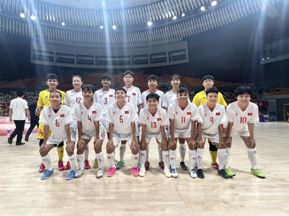 Đội tuyển nữ futsal Việt Nam thắng trận ra quân trước đội chủ nhà