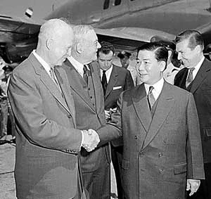Bài 2: CIA và đường mòn Hồ Chí Minh