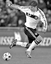 Đội Đức và “vấn đề Gomez”