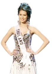 Danh hiệu Hoa hậu Hoàn vũ 2008: Châu Á chỉ 10% hy vọng?