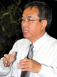 Phó Chủ tịch Thường trực UBND TPHCM Nguyễn Thành Tài: Chống tham nhũng, lãng phí, phải tăng cường dân chủ cơ sở