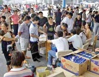 Diễn biến mới về vụ sữa nhiễm độc ở Trung Quốc: Nhiều quan chức ở Thạch Gia Trang bị cách chức