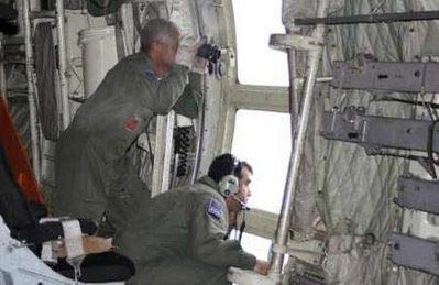 Tìm thấy những thi thể hành khách đầu tiên trên máy bay Airbus A-330