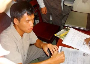 Khởi tố, bắt tạm giam Nguyễn Tiến Trung và Trần Anh Kim