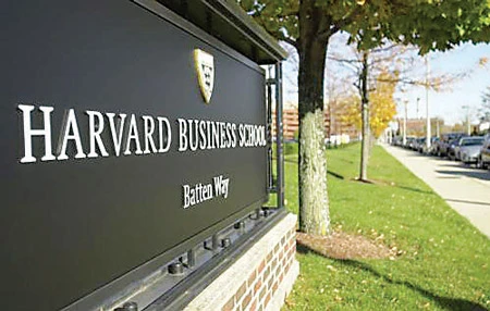 Đại học Harvard trong sóng gió khủng hoảng- Bài 1: “Đầu vào” khác biệt, “đầu ra” đồng nhất