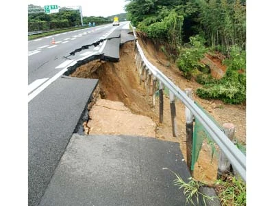 Động đất mạnh tại Nhật Bản và Ấn Độ
