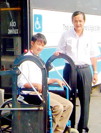 Giải thưởng Tôn Đức Thắng lần thứ IX năm 2009 - Nguyễn Tuấn Việt: Cải tiến vì người khuyết tật