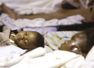 380.000 trẻ mồ côi Haiti chờ được cưu mang