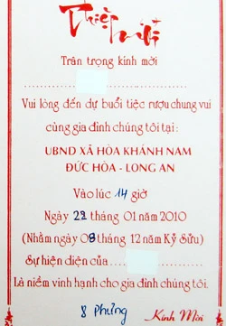 Tiệc cưới linh đình tại... trụ sở UBND xã