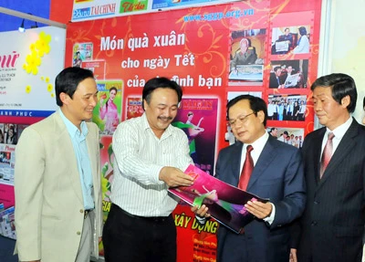 Bế mạc Hội báo Xuân 2010