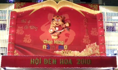 Khai mạc hội đèn hoa xuân Canh Dần 2010