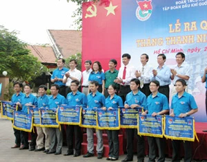 PTSC với chương trình Tháng Thanh niên 2010