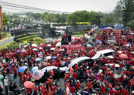 Thủ tướng Thái Lan bác bỏ yêu sách của lực lượng biểu tình