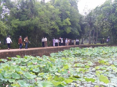 “Về thăm quê Bác, nhớ vô cùng...”